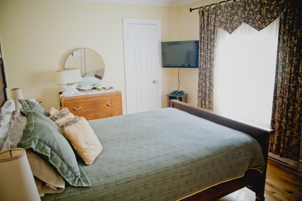 Maison Des Jardins B&B Montréal Chambre photo
