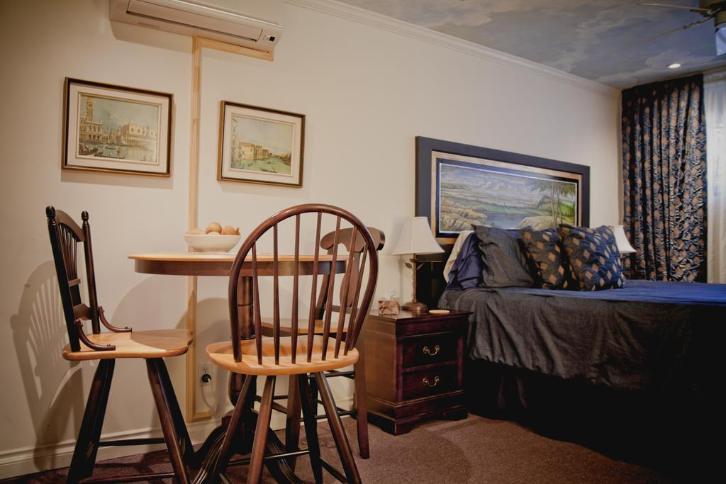 Maison Des Jardins B&B Montréal Chambre photo